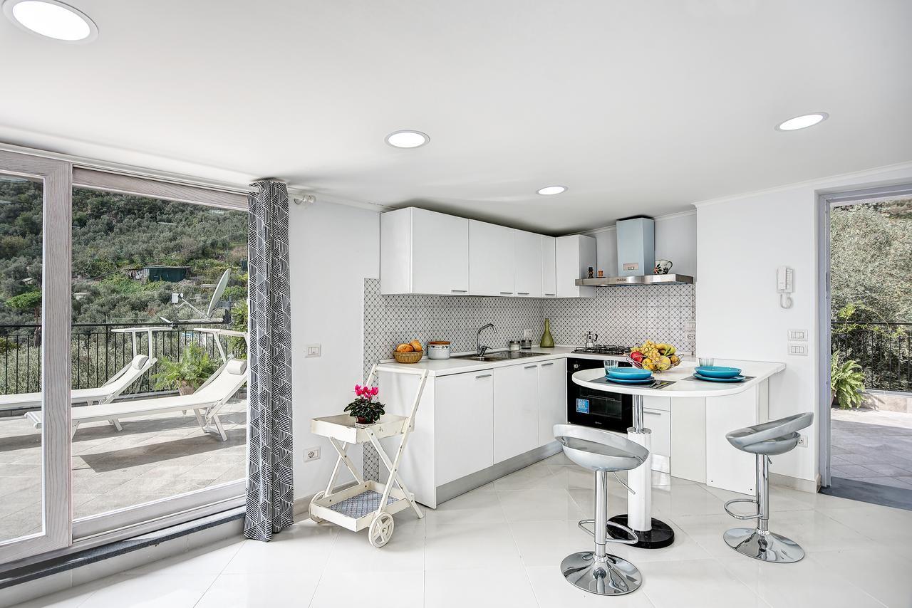 Sunrise Suite By Gocce Nerano Exteriör bild